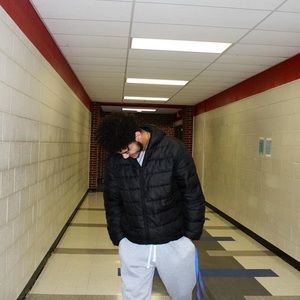 Meet your Posher, Travis